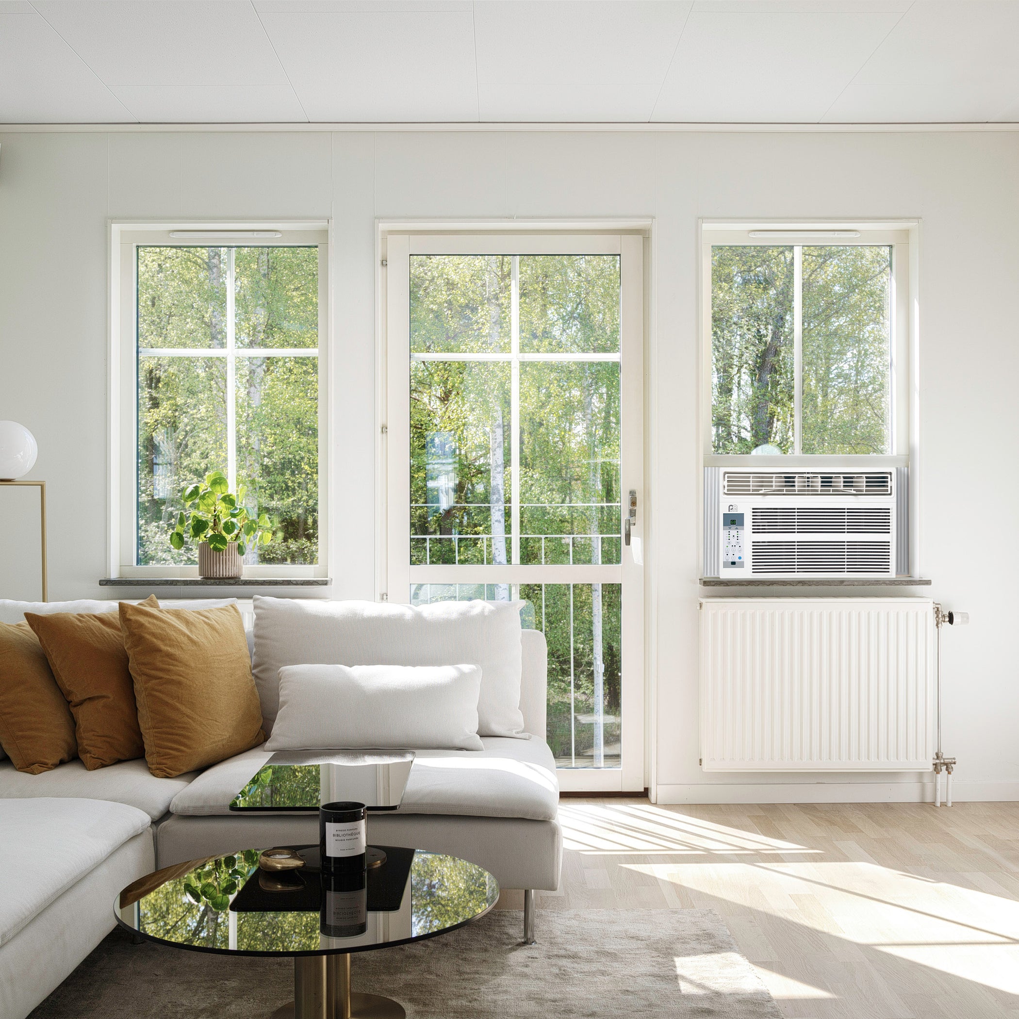 14,500 BTU HighEfficiency Window Air Conditioner with Wireless Smart