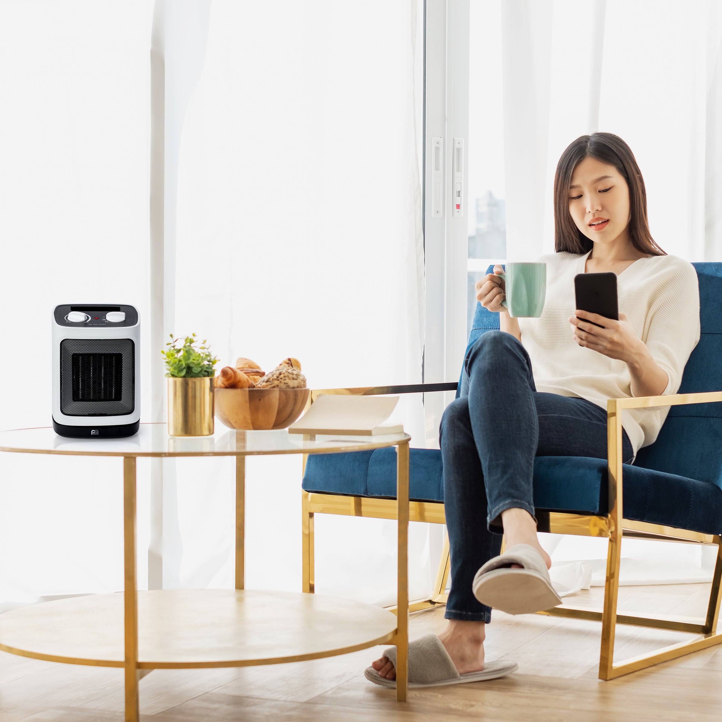 1500/900W Oscillating 10" Ceramic Heater, White — Perfect Aire